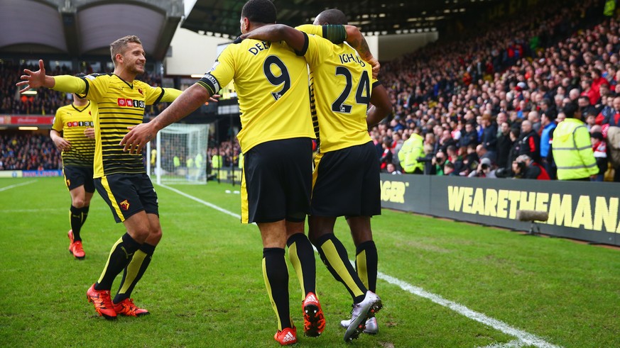 Mittendrin: Almen Abdi feiert mit Captain Troy Deeney und dem Torschützen Odion Ighalo dessen Tor zum 2:0.