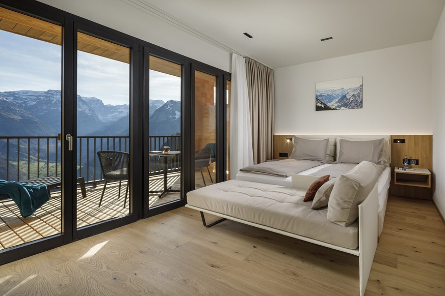 Neue Hotels 2026 Rauszeit Hotel Schweiz Panoramahotel Braunwald