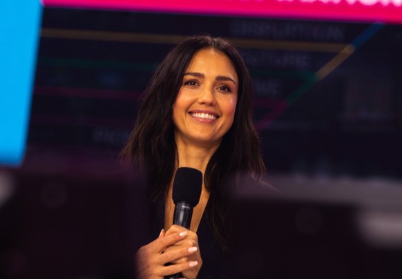 Digital X Special In Cologne - Day 2 Jessica Alba speaks on stage during the second day of digital X special event, a leading Europe digitization event in Cologne, Germany on September 14, 2022 c...