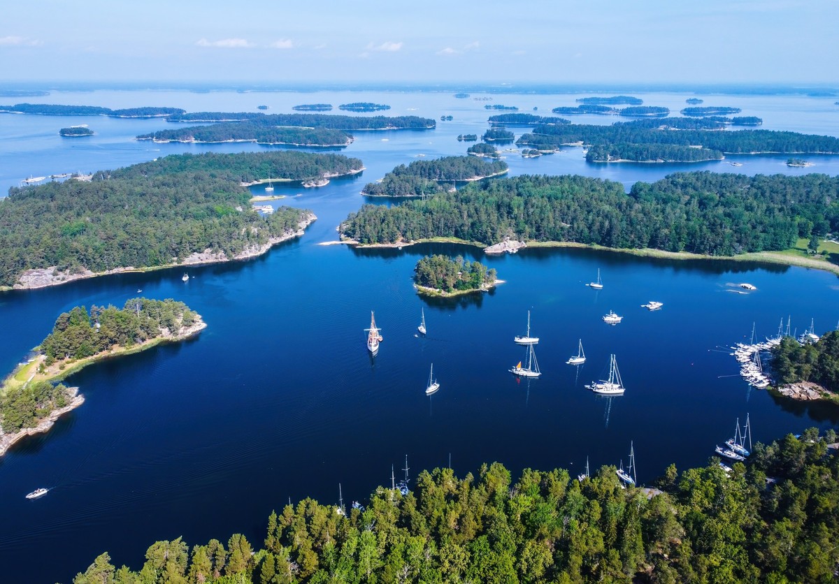 Schwedens Inseln sind ein Ferienparadies. Auf einer strategisch heiklen steht ein umstrittenes Ferienhaus eines reichen Russen.