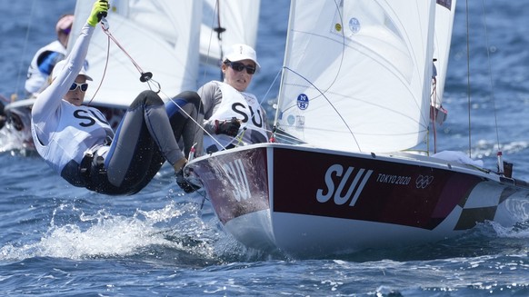 Switzerland&#039;s Maja Siegenthaler and Linda Fahrni compete during the women&#039;s 470 class at the 2020 Summer Olympics, Sunday, Aug. 1, 2021, in Fujisawa, Japan. (AP Photo/Gregorio Borgia)