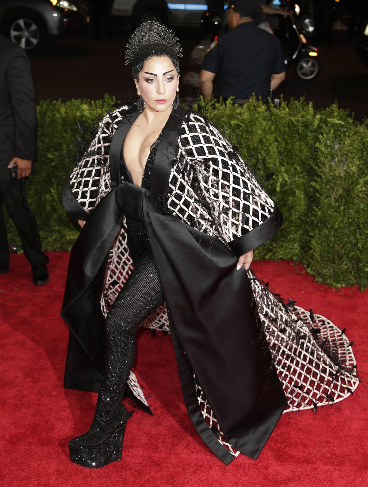 Lady Gaga Met-Gala 2015