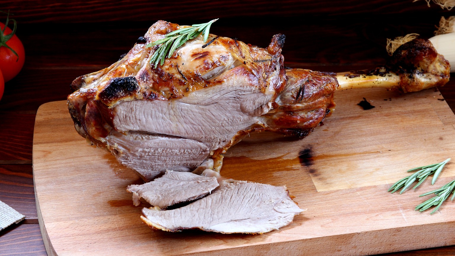 leg of lamb lammfleisch gigot lammkeule essen food kochen fleisch ostern weihnachten