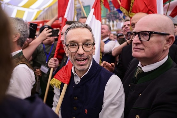 yHerbert Kickl, leader of Austrian Freedom Party (FPOE), arrives for the traditional FPOE May day event at the Urfahraner fair in Linz, Austria, Wednesday, May 1, 2024. (AP Photo/Christian Bruna)