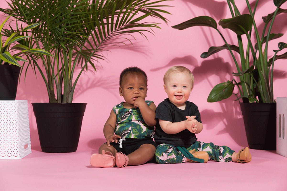 Welles in der Werbung für Kinder-Moccasins.