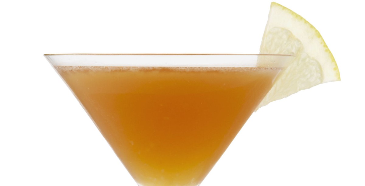 pick me up kater cocktail http://www.esquire.com/food-drink/drinks/recipes/a3669/pick-me-up-drink-recipe/