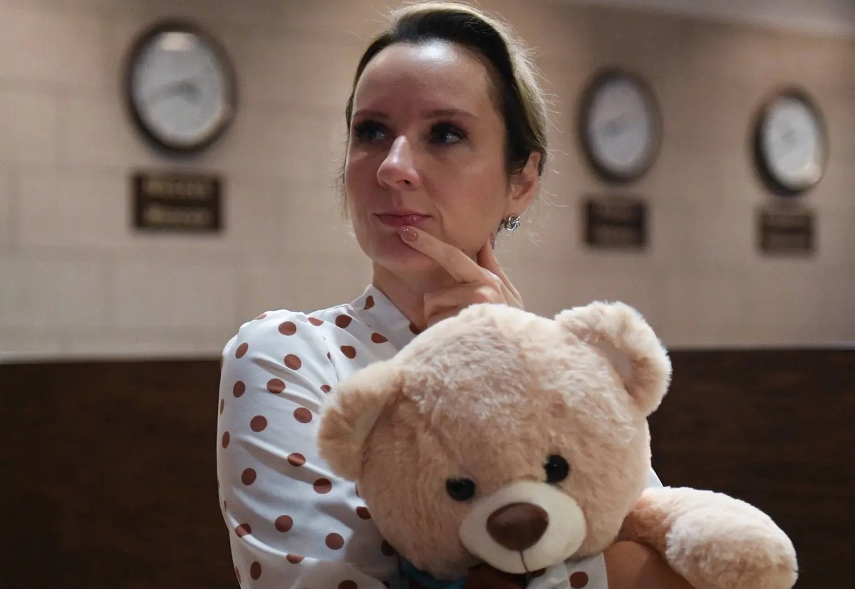 Maria Lvova-Belova, qui ressemblerait à la femme de Goebbels, en mignonne compagnie.