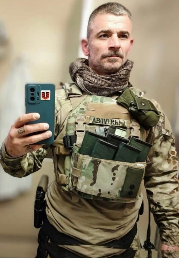Avi Motola 2