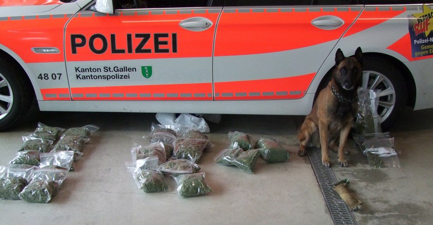 Der Verkaufswert der sichergestellten Betäubungsmittel betrug laut Polizei 150'000 Franken.