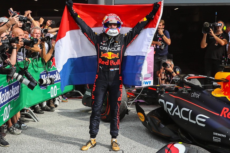 September 4, 2022, Zandvoort, Netherlands: September 4, 2022, Zandvoort, Netherlands: MAX VERSTAPPEN of Red Bull Racing celebrates after winning Formula 1 Dutch Grand Prix at Circuit Zandvoort on Sept ...