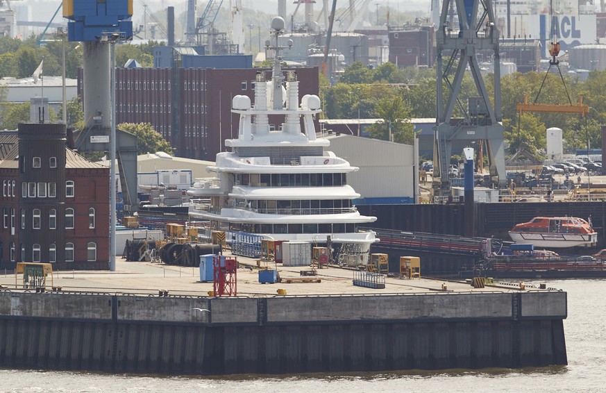 The mega yacht Luna lies in the Hamburg shipyard harbor in Hamburg, Germany, Monday, May 16, 2022. The detained luxury yacht &quot;Luna&quot; belonging to Russian businessman Farkhad Akhmedov has been ...