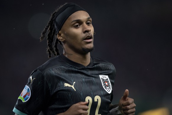 epa08002701 Valentino Lazaro of Austria during the UEFA EURO 2020 group G qualifying soccer match between Austria and North Macedonia in Vienna, Austria, 16 November 2019. EPA/CHRISTIAN BRUNA