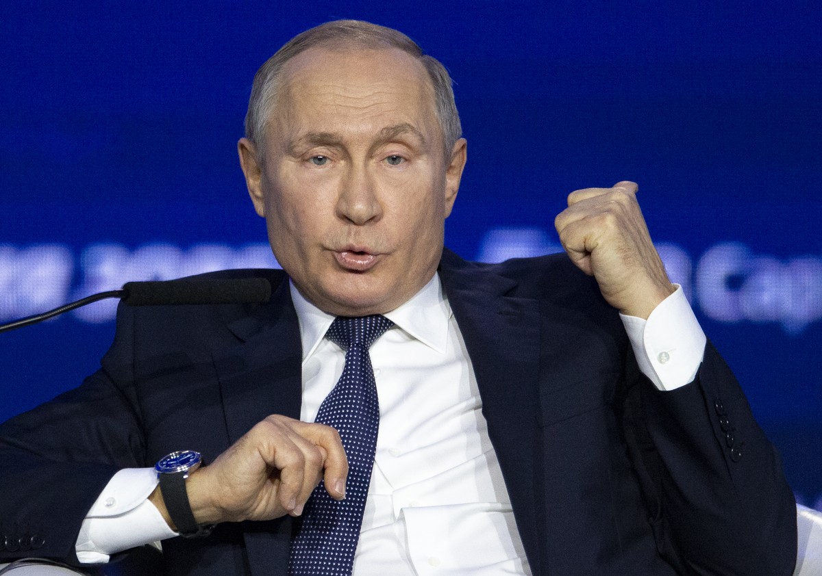 Russian President Vladimir Putin gestures while answering to a question during an annual VTB Capital "Russia Calling!" Investment Forum in Moscow, Russia, Wednesday, Nov. 20, 2019. Putin war ...