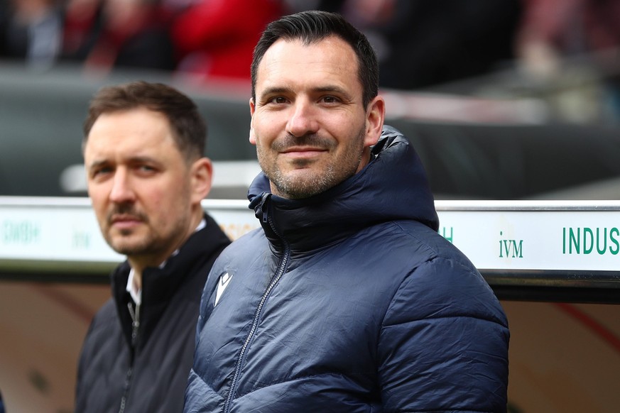 Fussball 2. Bundesliga, 1.FC Kaiserslautern - Karlsruher SC 15.03.2026, 2. Bundesliga, 1.FC Kaiserslautern - Karlsruher SC v.l. Gesch�ftsf�hrer Mario Eggimann Karlsruher SC KSC DFL/DFB REGULATIONS PRO ...