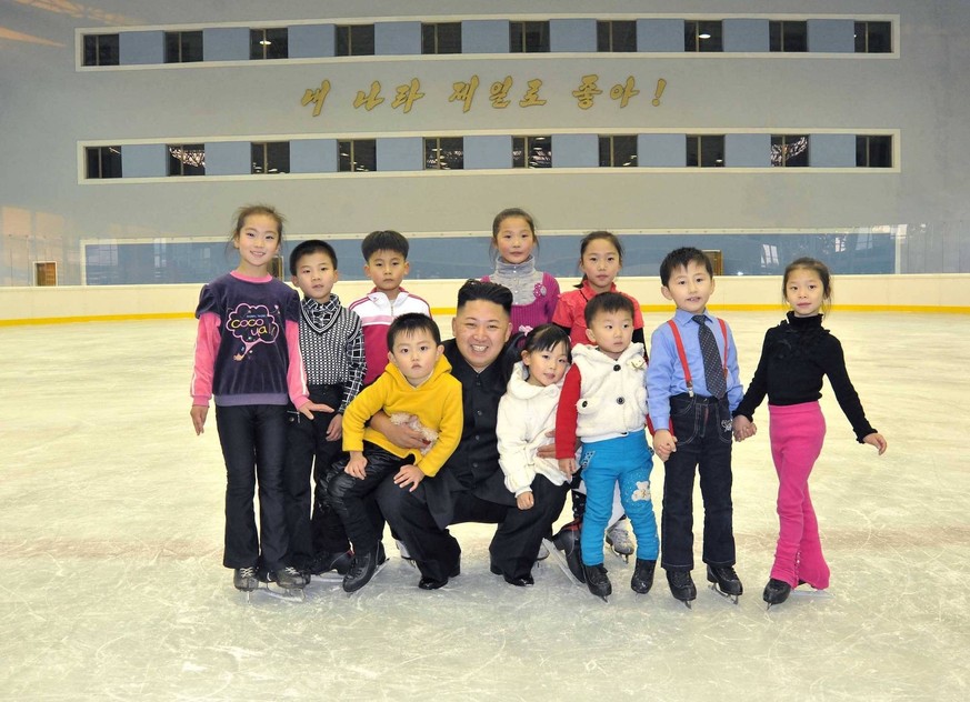Photo number: 58667375 Date: 11/3/2012 Copyright: imago/Xinhua (121105) -- PYONGYANG, November 5, 2012 (Xinhua) -- Photo released by Korean Central News Agency (KCNA) on November 5, 2012 shows Kim Jong-un ( K...