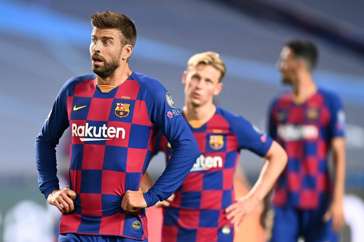 FOOTBALL : FC Barcelone vs Bayern Munich - 1/4 - Phase finale - UEFA Ligue des Champions - Final 8 - Lisbonne - 14/08/2020 LISBON, PORTUGAL - AUGUST 14: Gerard Pique of FC Barcelona, Barca reacts duri ...