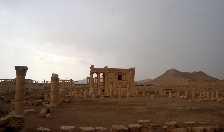 Blick auf den Baal-Tempel in der historischen Stadt Palmyra in Syrien. Die Aufnahme stammt vom Oktober 2009.