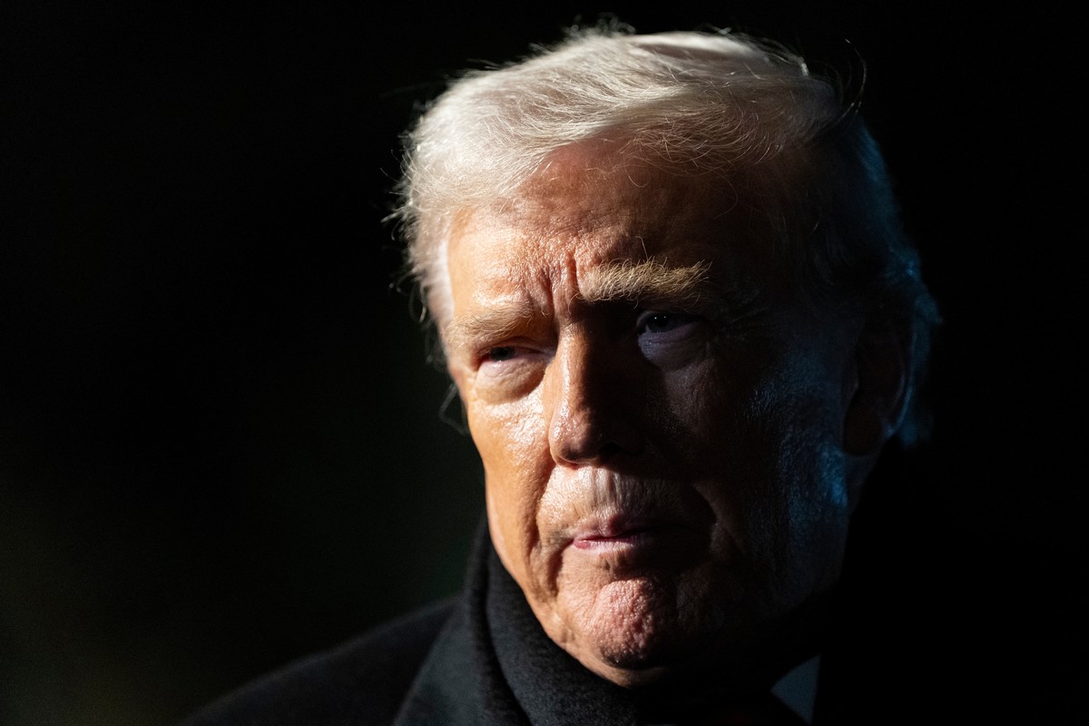 FILE - President Donald Trump speaks before departing on Marine One from the South Lawn of the White House, Jan. 20, 2026, in Washington. (AP Photo/Alex Brandon, File)
Donald Trump