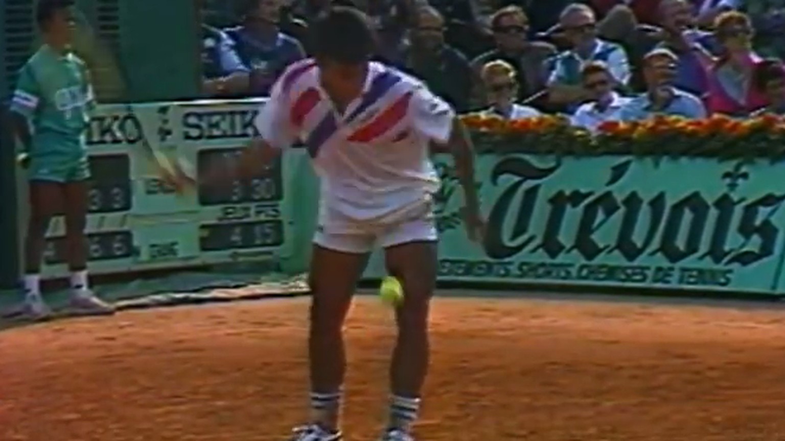 Michael Changs «Uneufe»-Aufschlag im French-Open-Achtelfinal 1989 ist wahrlich unvergessen.