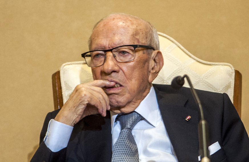 FILE - In this photo taken on Oct.3, 2018 Tunisian President Beji Caid Essebsi is pictured during a joint press conference with his Djibouti counterpart at the presidential palace in Carthage, near th ...