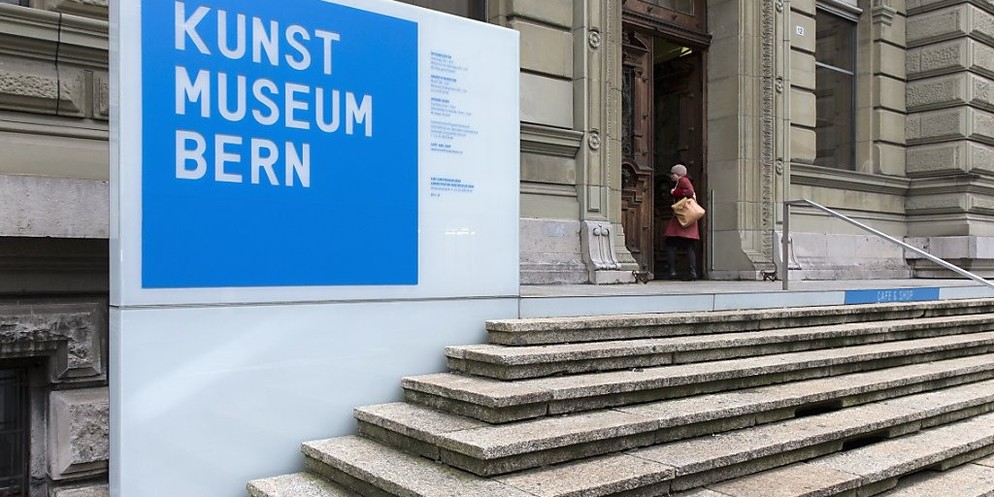 Neuer Wirbel um die umstrittene Bildersammlung von Cornelius Gurlitt: Das Kunstmuseum Bern strich am Donnerstagabend kurzfristig einen Pressetermin, an dem es erste Bilder aus der Erbschaft präsentier ...
