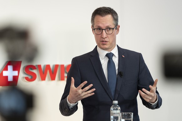Oliver Buchhofer (Chief Operating Officer) of Swiss International Air Lines speaks at the annual media conference of Swiss International Air Lines, on Friday, 6 March 2026 in Kloten. (KEYSTONE/Gaetan  ...