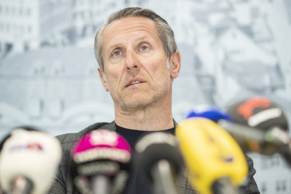 Stefan Anliker, VR-Praesident des Grasshopper Club Zuerich (GC), spricht an der Pressekonferenz zu seinem sofortigen Rueckzug aus dem GC-Verwaltungsrat, am Montag, 25. Maerz 2019, in Zuerich. Anliker  ...