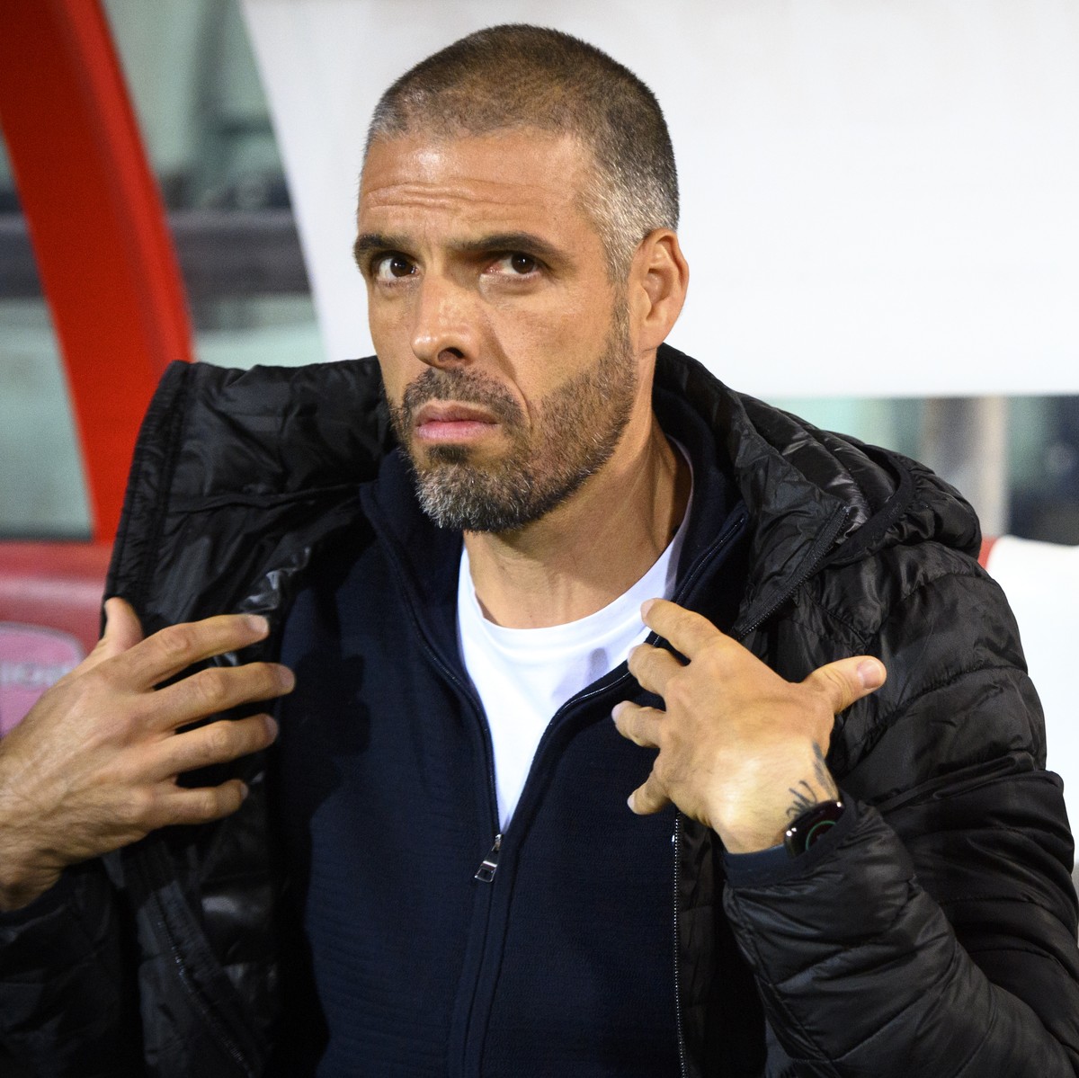 L'entraineur lucernois Fabio Celestini lors de la rencontre de football de Super League entre le FC Sion et le FC Luzern, FCL, ce jeudi 23 septembre 2021 au stade de Tourbillon a Sion. (KEYSTONE/ ...