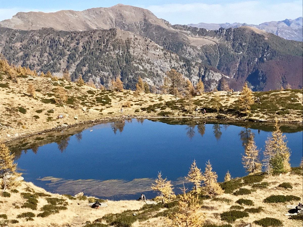 Diese 22 Wanderungen führen zu einem wunderbaren See (oder Seeli)
Laghetto Salei...wunderschön und zuhinterst im Onsernonetal. 
Ab Spruga 2,5Std Wanderung...herrlich und auf 1924müM!😎🤘🏻🎉