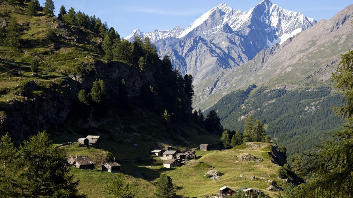 Grosse-Waldbrandgefahr-in-Teilen-des-Wallis