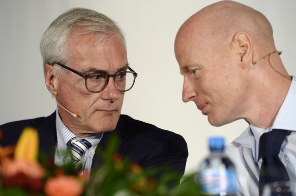epa04705188 Michael Ringier (L), president of the board of Ringier, and Marc Walder (R), CEO of Ringier, speak during a press conference about the full year results 2014 of Swiss media group Ringier,  ...