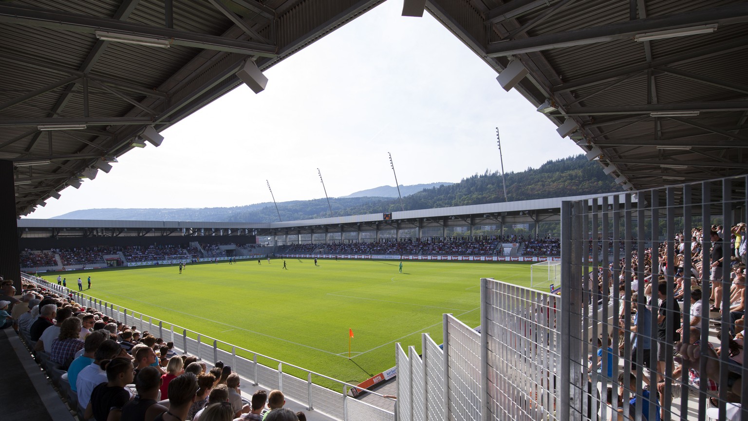 Ein neues Stadion, das jetzt keine Mannschaft mehr hat.