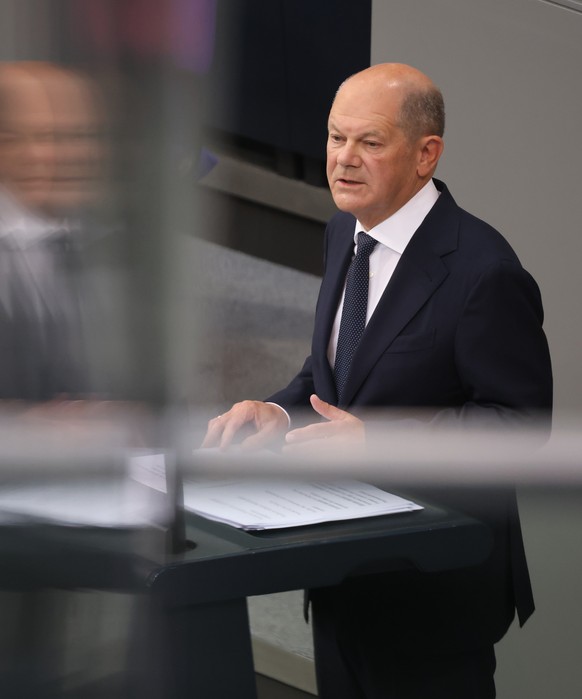 epa11392626 German Chancellor Olaf Scholz addresses the German parliament &#039;Bundestag&#039; in Berlin, Germany, 06 June 2024. German Chancellor Scholz will deliver a speech on the current security ...
