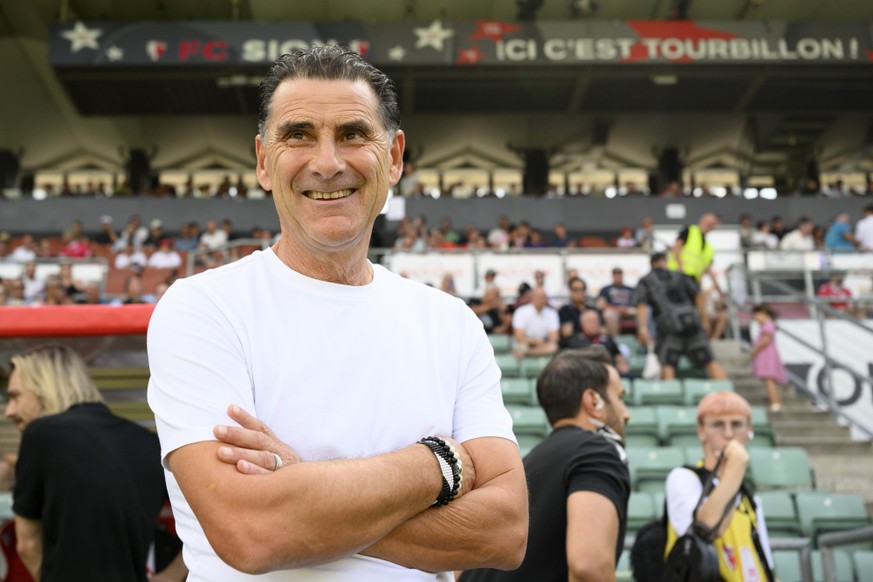 L'entraineur Didier Tholot (SIO) lors de la rencontre de football de Swiss Super League entre le FC Sion, SIO, et le Luzern, FCL, ce dimanche 2 aout 2026 au Stade de Tourbillon a Sion. (KEYSTONE/ ...