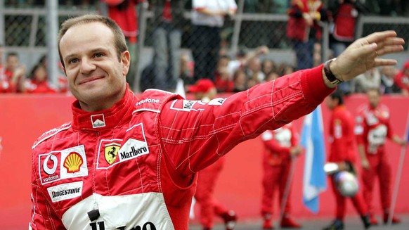 Ferrari driver Rubens Barrichello of Brazil waves to fans at the Monza racetrack, Italy, in this Oct. 31, 2004 photo. Felipe Massa will take over from Rubens Barrichello as Ferrari&#039;s second drive ...