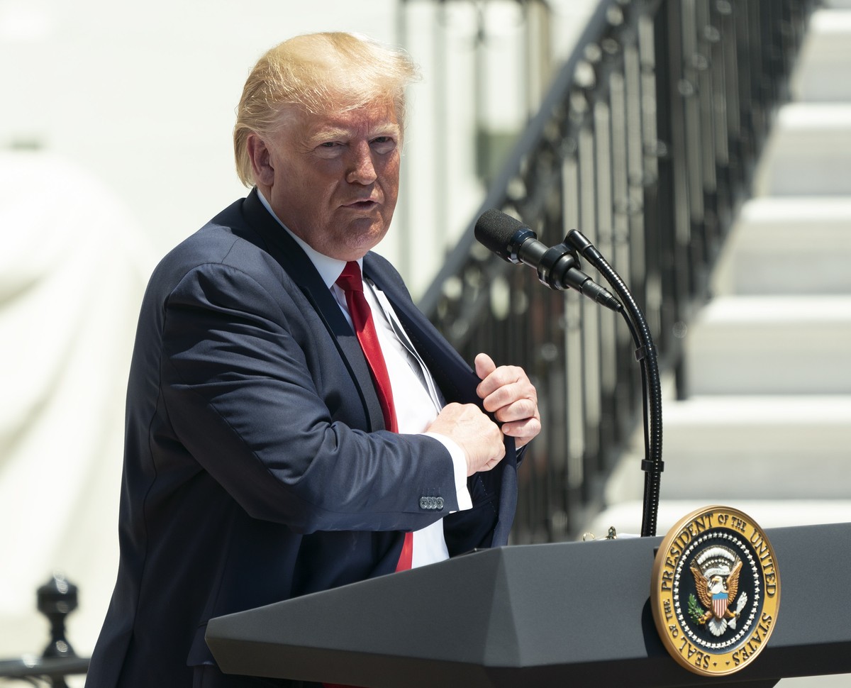 epa07719205 US President Donald J. Trump speaks during the third annual 'Made in America' product showcase, on the South Lawn of the White House in Washington, DC, USA, 15 July 2019. Preside ...