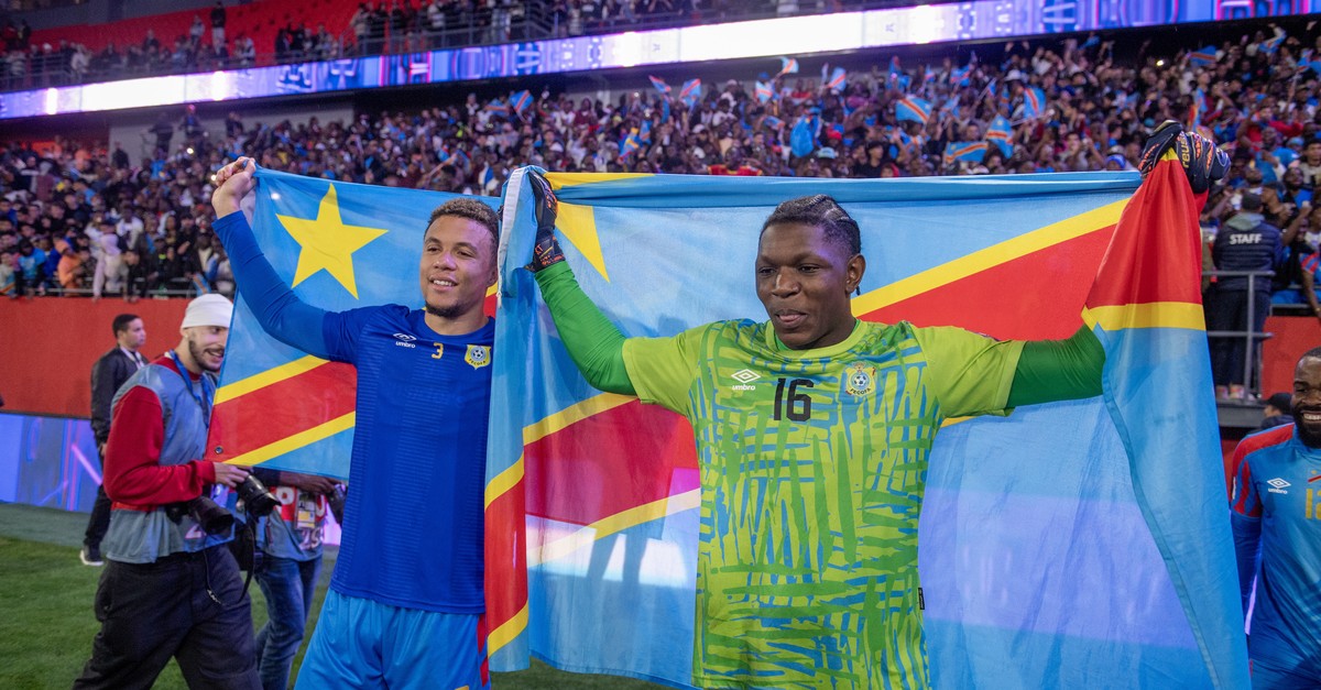 Schweizer-Goalie-Fayulu-hext-DR-Kongo-in-der-WM-Quali-weiter