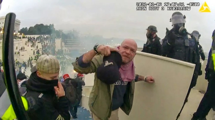 Andrew Paul Johnson an den Unruhen am 6. Januar.