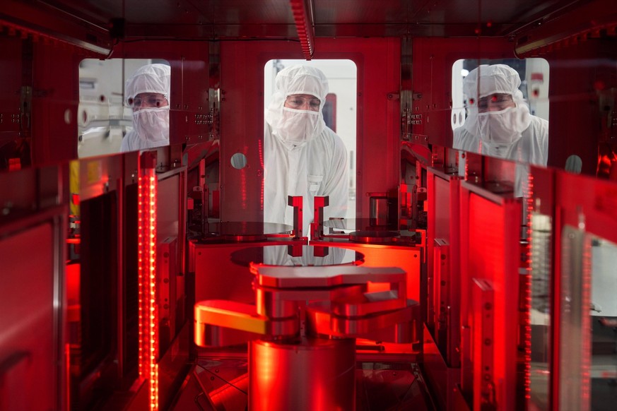 Apple-Zulieferer stellen bereits in 24 Fabriken in 12 US-Bundesstaaten Silizium her. Im Bild: Fabrik von Texas Instruments zur Herstellung von Chip-Wafern in Lehi, Utah.