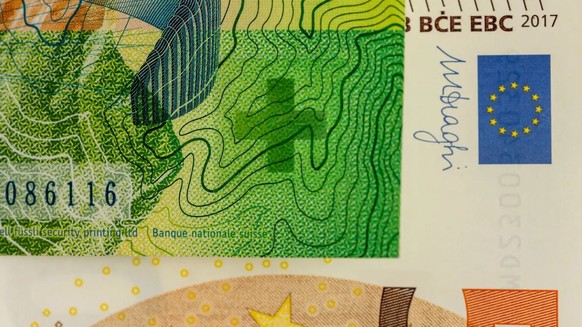 Volatiles Nebeneinander: Schweizer Franken und Euro-Banknoten.