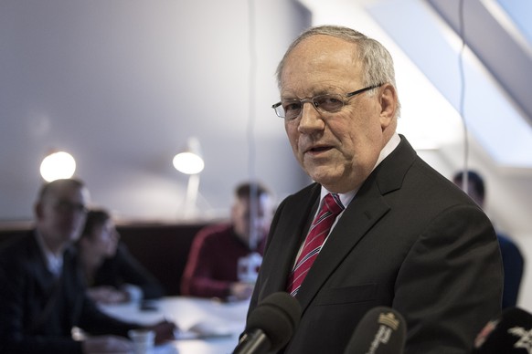 Bundespraesident Johann Schneider-Ammann aeussert sich an einem Point de Presse zum ablaufenden Praesidialjahr, am Montag, 19. Januar 2016, in Bern. (KEYSTONE/Peter Schneider)