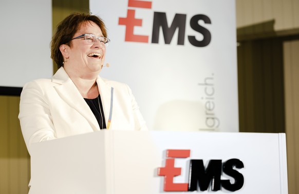 Magdalena Martullo-Blocher, CEO der Ems-Chemie spricht an der Bilanzmedienkonferenz der Ems-Gruppe am Freitag, 11. Februar 2022 in Zuerich. (KEYSTONE/Michael Buholzer)