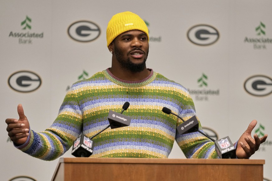Green Bay Packers Micah Parsons speaks at his introductory news conference Friday, Aug. 29, 2025, in Green Bay, Wis. (AP Photo/Morry Gash)
Packers Micah Parsons Football