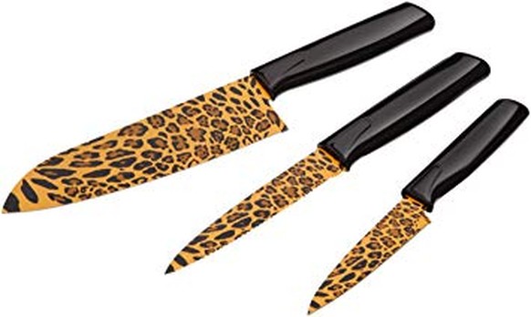 Die 8 absurdesten Geschenke, die das Internet zu bieten hat 🙈
Messer als Geschenk ist schon speziell, aber diese Dinger liegen immer noch verpackt im meinem Keller...
Meiner Freundin drohe ich heute ...