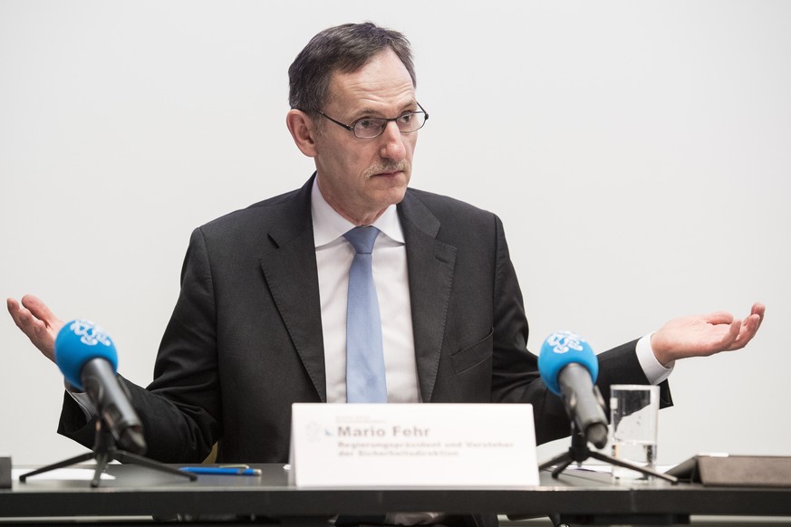 Mario Fehr, Regierungsratspraesident und Vorsteher Departement Sicherheit, spricht an einer Medienkonferenz der Sicherheitsdirektion unter dem Thema &quot;Aktuelles aus dem Asylbereich des Kantons Zue ...