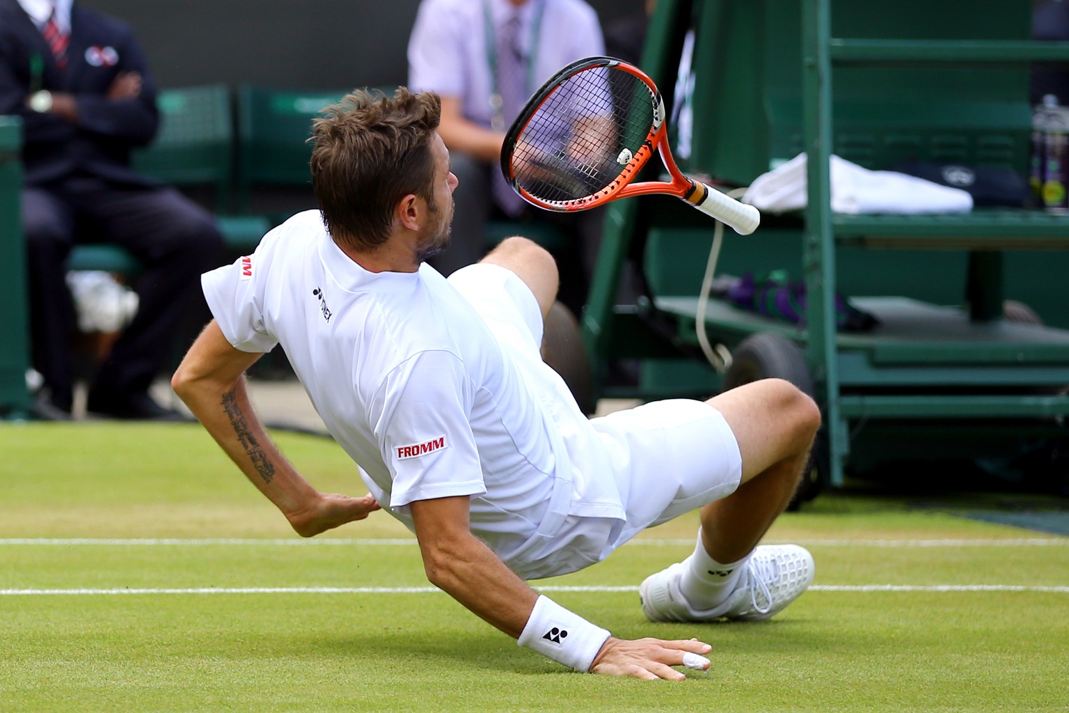 Ausgerutscht ist Wawrinka nur einmal bei einem Netzangriff, im Spiel konnte er ansonsten sehr überzeugen.