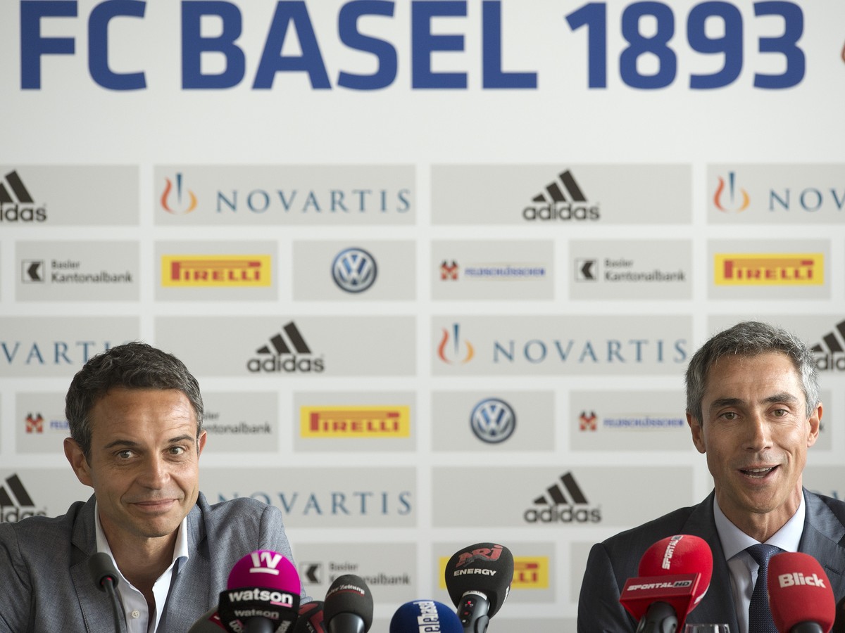 Da waren noch alle frisch verknallt: FCB-Präsident Bernhard Heusler mit Paulo Sousa bei dessen Amtsantritt im Juni. &nbsp;
