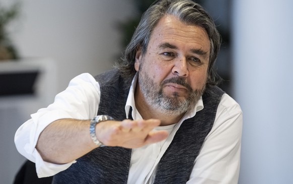 Markus Luethi, Praesident vom Fussball Super League Club FC Thun, stellt an einer Medienkonferenz den neuen Investor Pacific Media Group aus Neuseeland vor, am Dienstag, 26. November 2019, in der Stoc ...