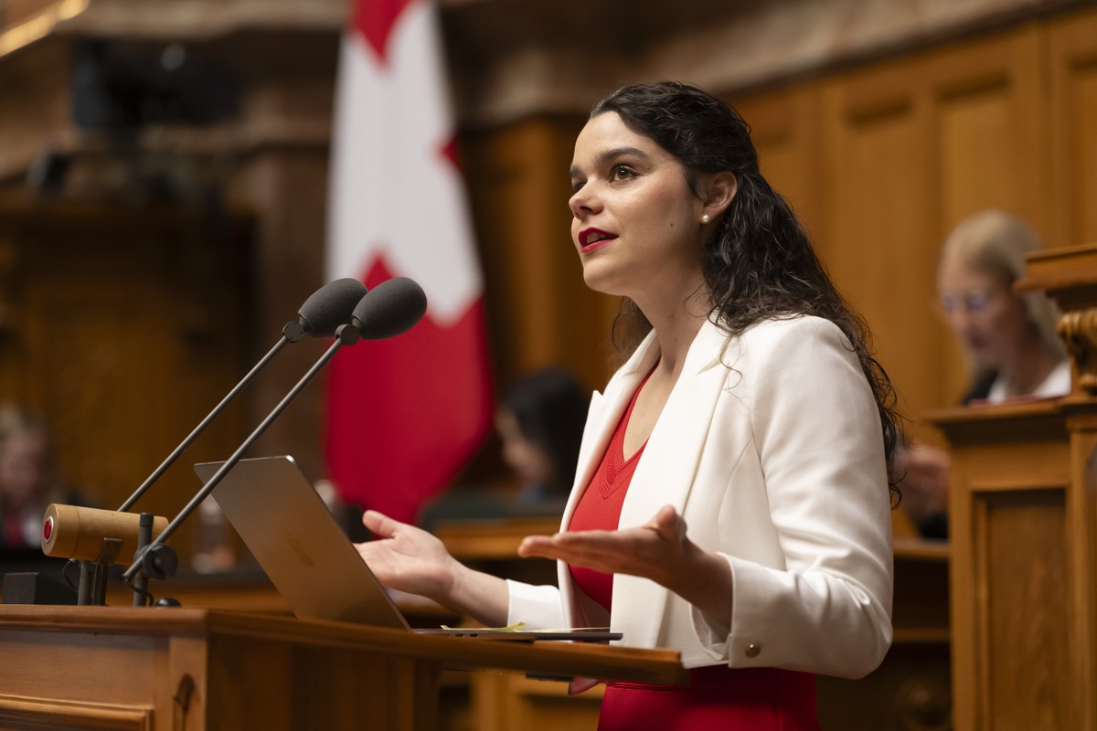 Nationalraetin Estelle Revaz, SP-GE, spricht waehrend der Sommersession der Eidgenoessischen Raete, am Mittwoch, 17. Juni 2026 im Nationalrat in Bern. (KEYSTONE/Anthony Anex)