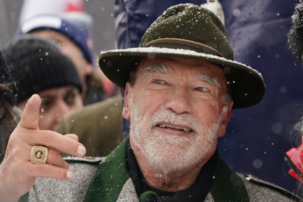 FILE - Actor Arnold Schwarzenegger attends an alpine ski men's World Cup downhill race in Kitzbuehel, Austria, Saturday, Jan. 21, 2023. Arnold Schwarzenegger was stopped for hours by customs at M ...